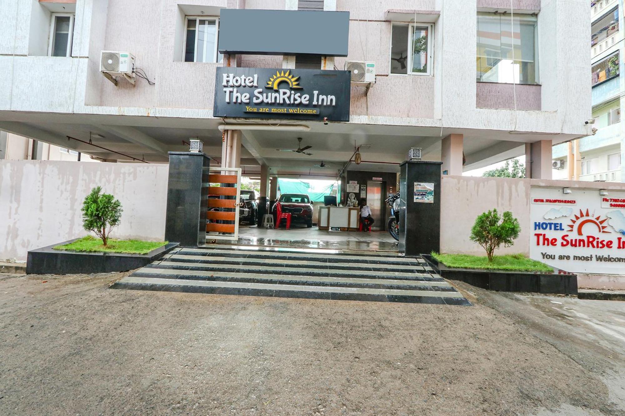 Fabhotel The Sunrise Inn - Nr Gayatri Vidya Parishad College Of Engineering Visakhapatnam Exterior foto