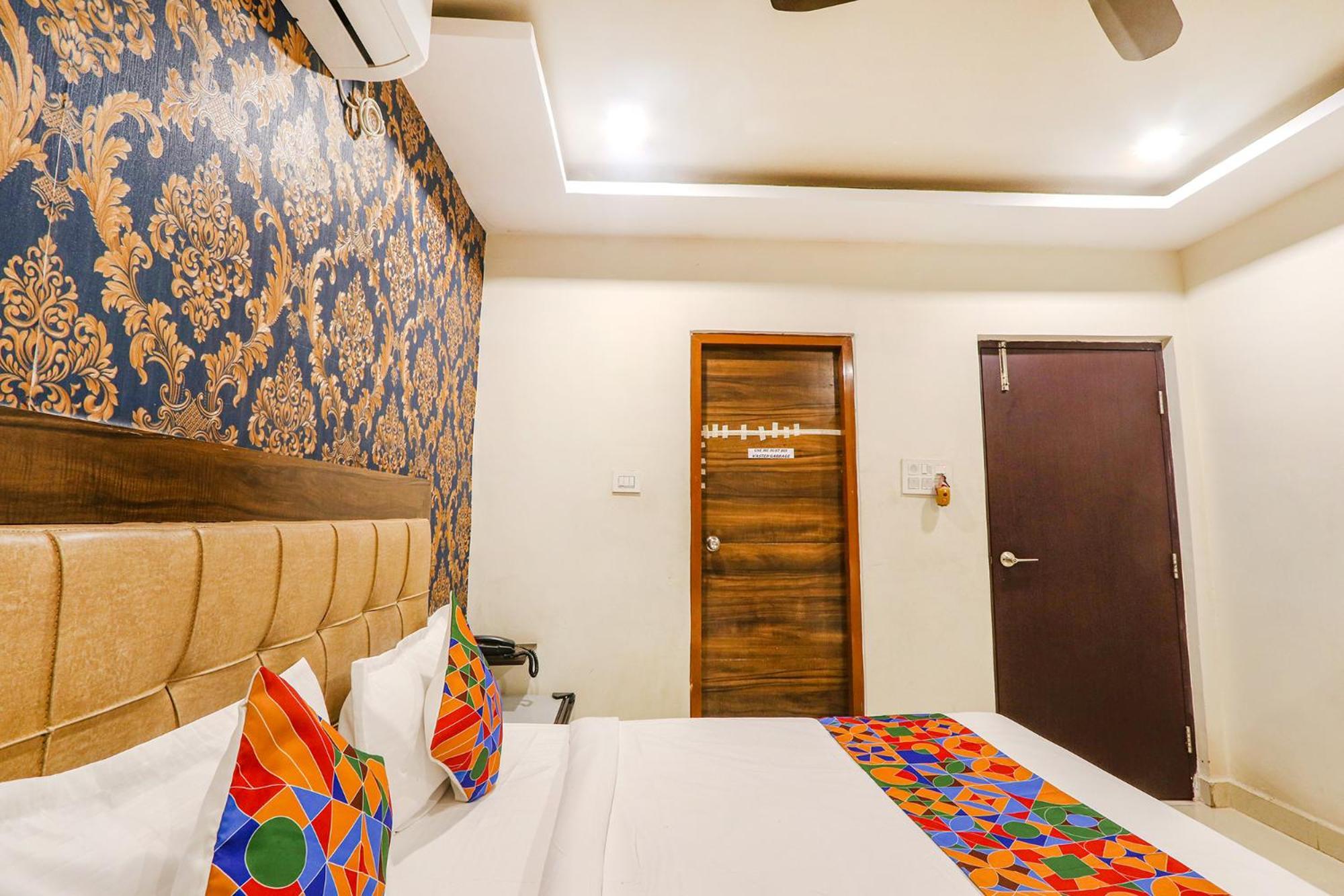 Fabhotel The Sunrise Inn - Nr Gayatri Vidya Parishad College Of Engineering Visakhapatnam Exterior foto